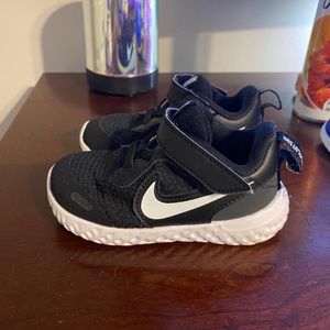 Black toddler nike